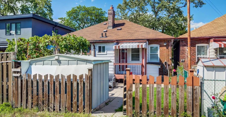 53 Pritchard Avenue, Toronto, ON, M6N 1T5 - 19