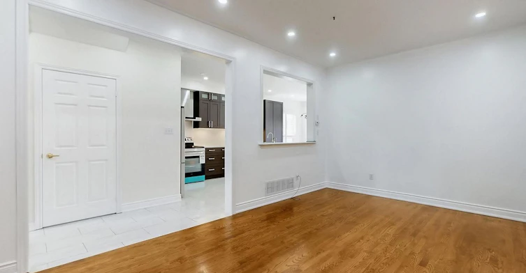 671 Deckhouse Court, Mississauga, ON, L5W 1P9 - 9