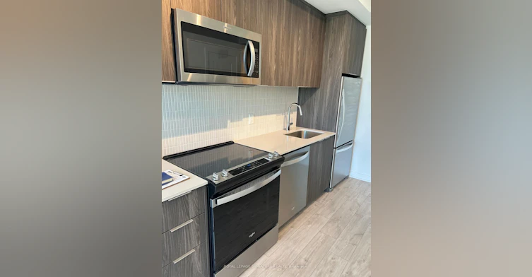 710-740 Whitlock Avenue SE, Milton, ON, L9T 7E7 - 5