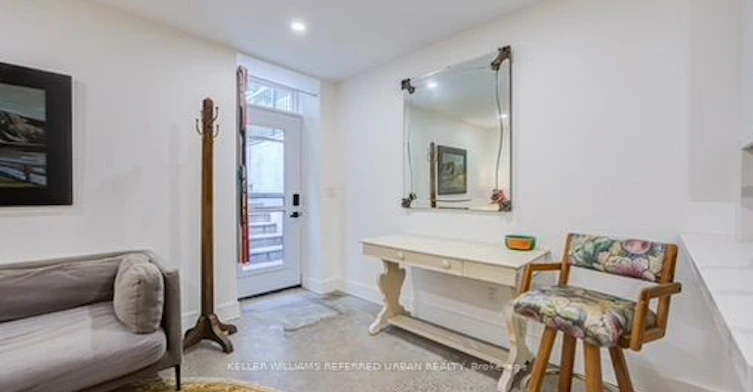 Bsmt-64 Grenadier Road, Toronto, ON, M6R 1R2 - 5