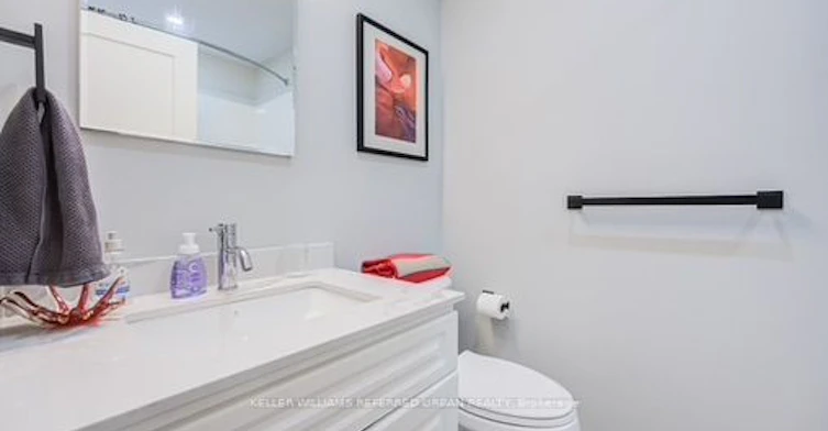 Bsmt-64 Grenadier Road, Toronto, ON, M6R 1R2 - 9