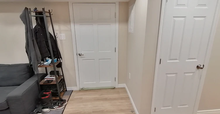 Lower-163 Livingstone Avenue, Toronto, ON, M6E 2L9 - 3