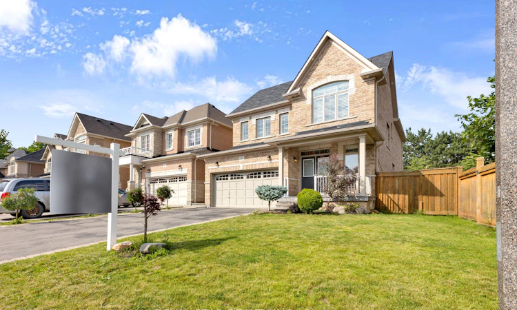 50 Brookwater Crescent