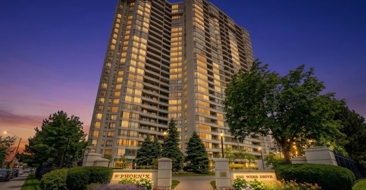 1114-550 Webb Drive, Mississauga, ON, L5B 3Y4
