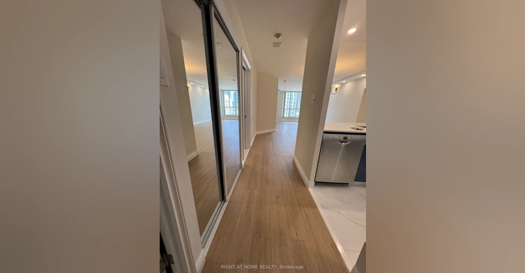 906-2287 Lake Shore Boulevard W, Toronto, ON, M8V 3Y1 - 3