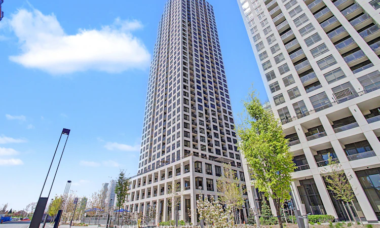 3202-36 Elm Drive W