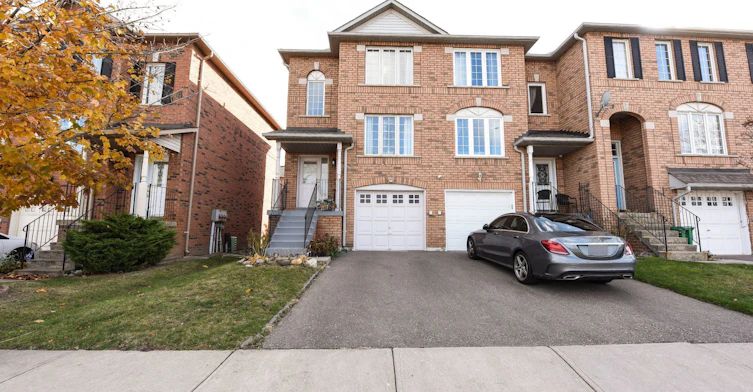 88-2 Clay Brick Court E, Brampton, ON, L6V 4M7