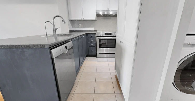 709-1 Elm Drive W, Mississauga, ON, L5B 4M1 - 13
