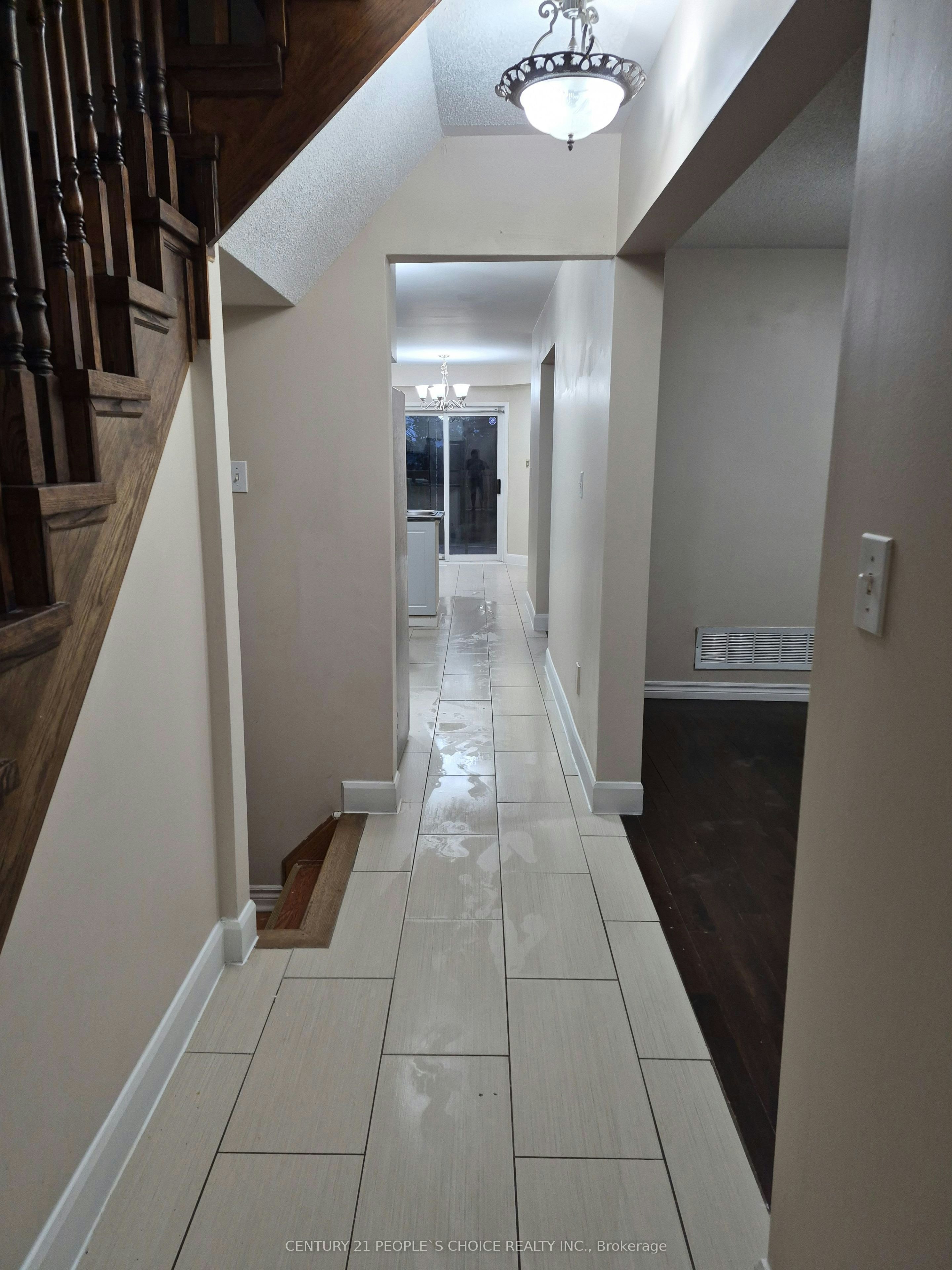 Upper-383 Jay Crescent, Orangeville, ON, L9W 4Y7 - 32