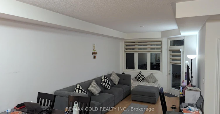 3-02-2420 Baronwood Drive, Oakville, ON, L6M 0X6