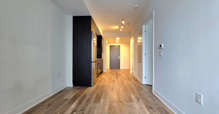 401-86 Dundas Street E, Mississauga, ON, L5A 1W4 - 11