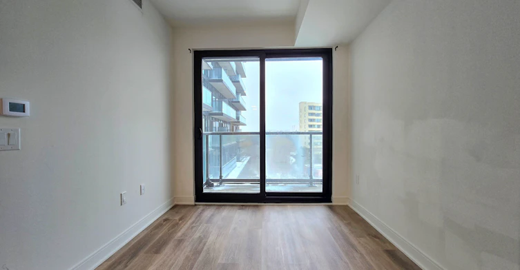 401-86 Dundas Street E, Mississauga, ON, L5A 1W4 - 10