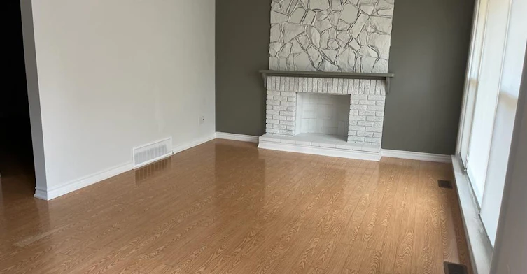 Upper Level-254 Hillside Drive, Mississauga, ON, L5M 1G5 - 2