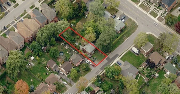 Upper Level-254 Hillside Drive, Mississauga, ON, L5M 1G5 - 10