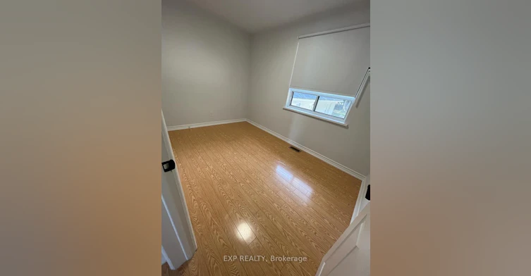 Upper Level-254 Hillside Drive, Mississauga, ON, L5M 1G5 - 5