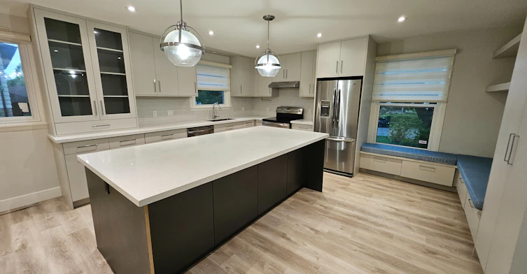 2067 Obeck Crescent, Mississauga, ON, L5H 3L6 - 5