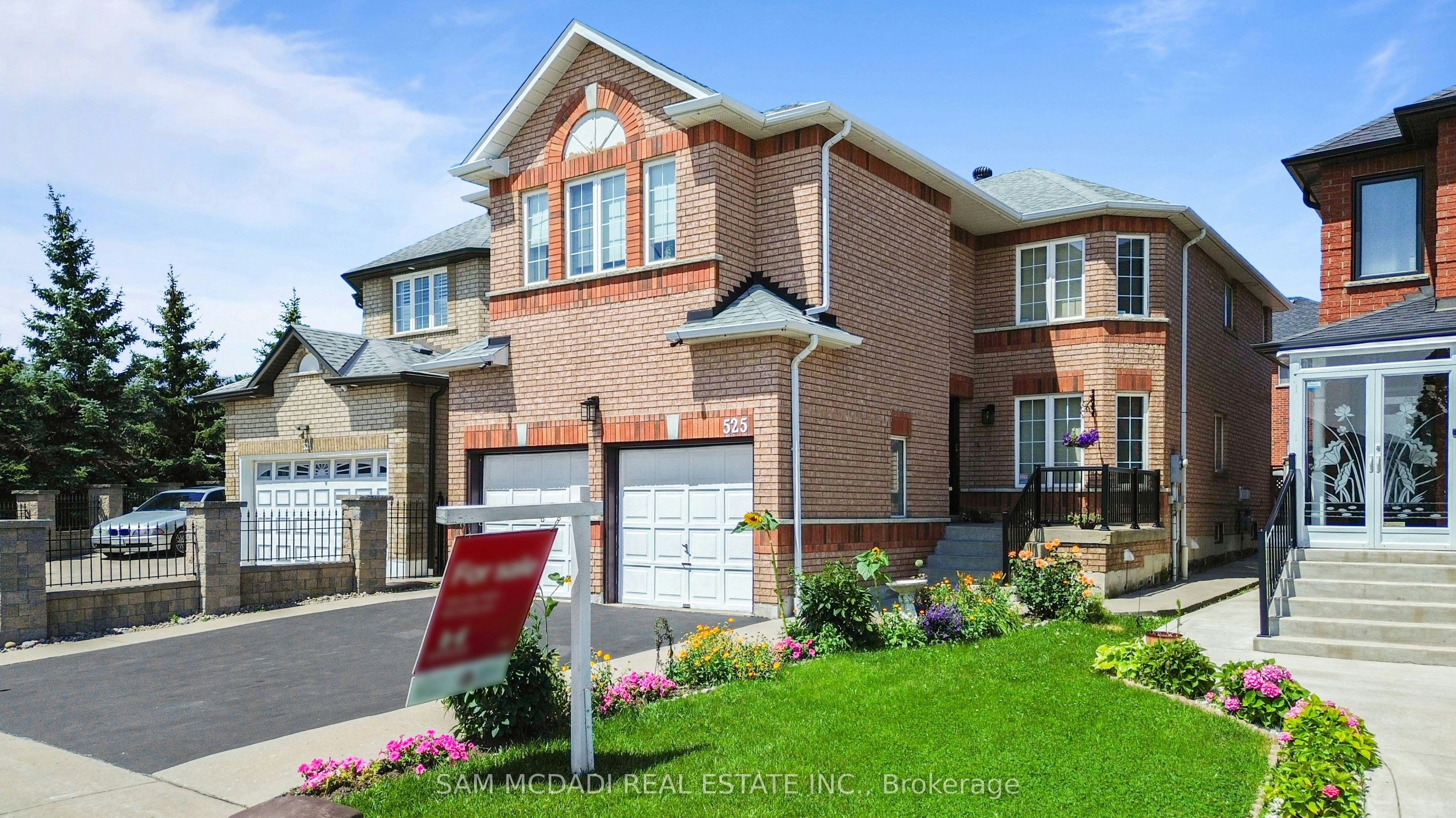 525 Driftcurrent Drive, Mississauga, ON, L4Z 3Z2