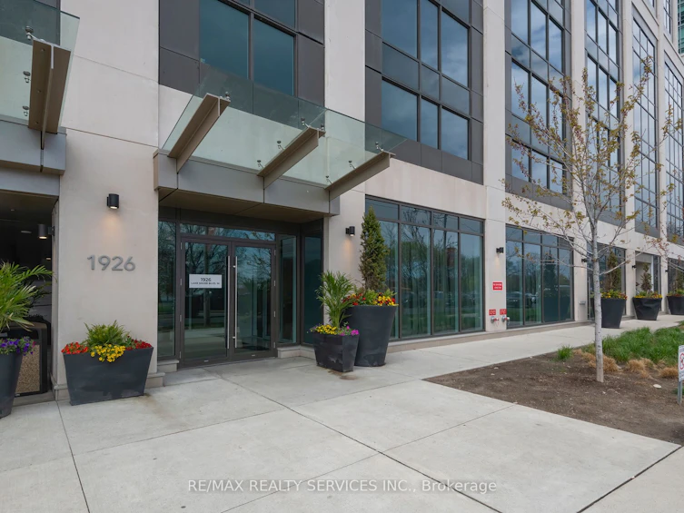 1616-1926 Lake Shore Boulevard W, Toronto, ON, M6S 1A1 - 4