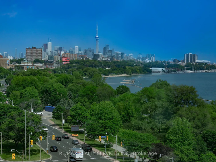 1616-1926 Lake Shore Boulevard W, Toronto, ON, M6S 1A1 - 32