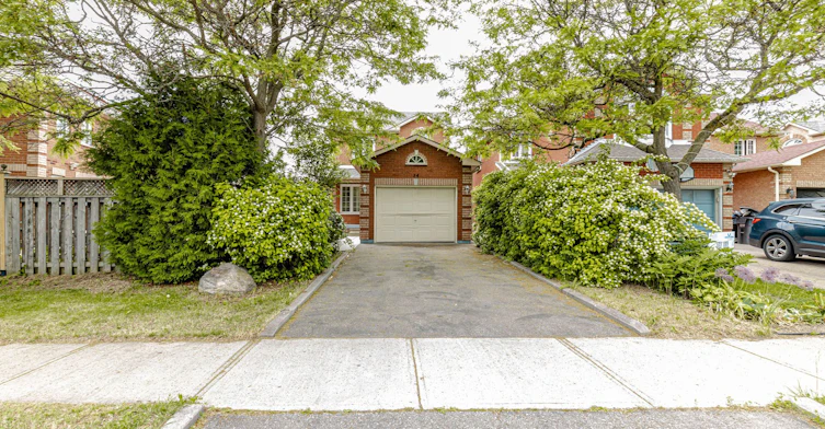 34 White Tail Crescent, Brampton, ON, L6Y 5C2