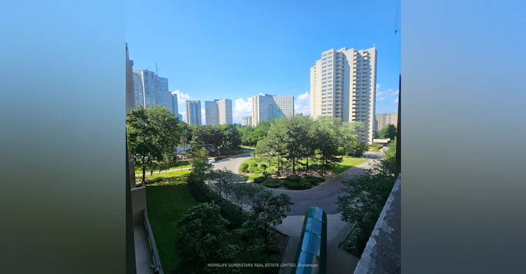 506-3590 Kaneff Crescent, Mississauga, ON, L5A 3X3 - 9
