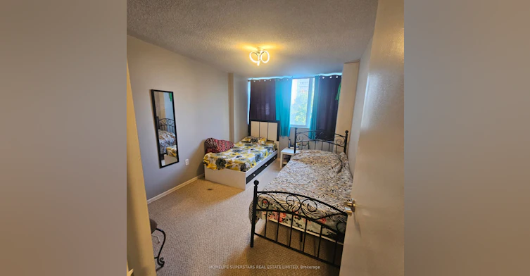 506-3590 Kaneff Crescent, Mississauga, ON, L5A 3X3 - 16