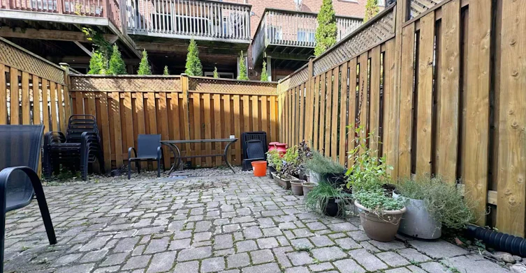 54 Bluewater Court, Toronto, ON, M8V 4A9 - 23