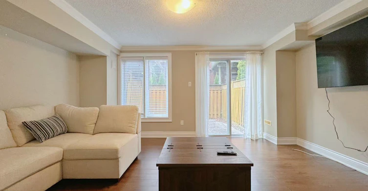 54 Bluewater Court, Toronto, ON, M8V 4A9 - 11