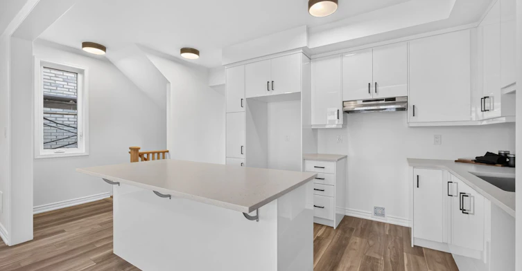3373 Wrybill Path, Oakville, ON, L6H 8E3 - 8
