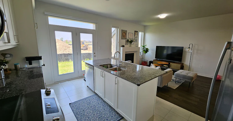 Upper-1615 Severn Drive, Milton, ON, L9E 1X8 - 11