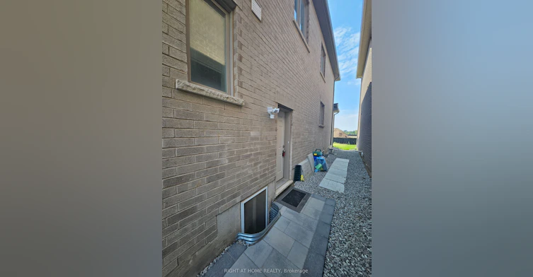 Upper-1615 Severn Drive, Milton, ON, L9E 1X8 - 23