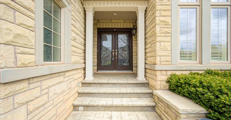 2323 Awenda Drive, Oakville, ON, L6H 7J7 - 2