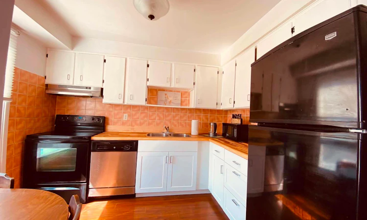 85 Elmvale Avenue