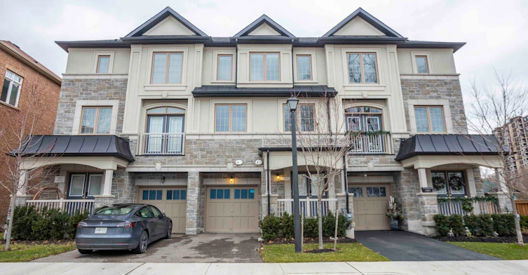 1983 Oana Drive, Mississauga, ON, L5J 0A4