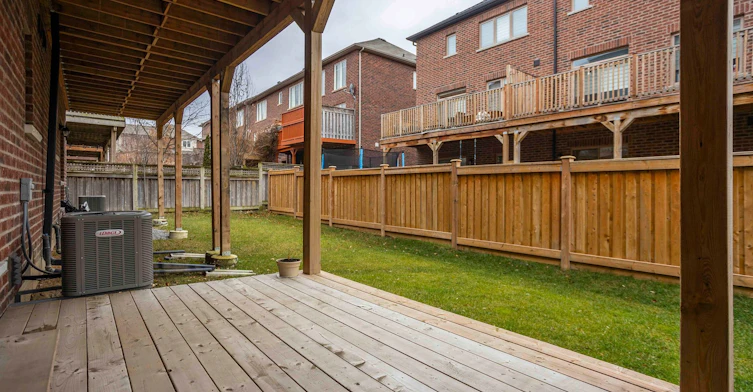 1983 Oana Drive, Mississauga, ON, L5J 0A4 - 6