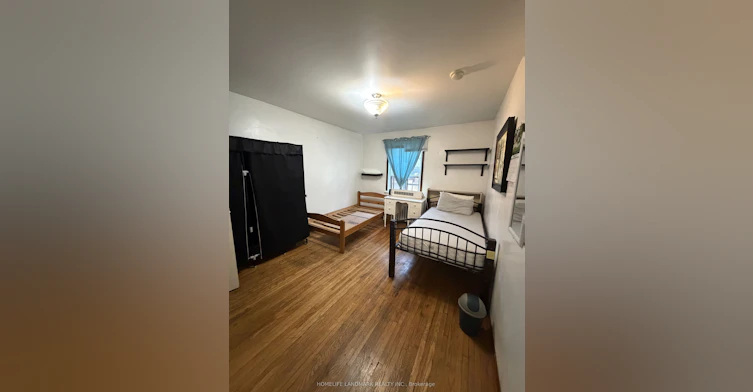131 Cameron Avenue, Toronto, ON, M6M 1R6 - 7