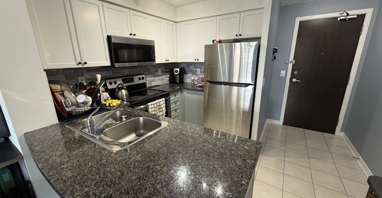 1701-3 Michael Power Place, Toronto, ON, M9A 0A2 - 9