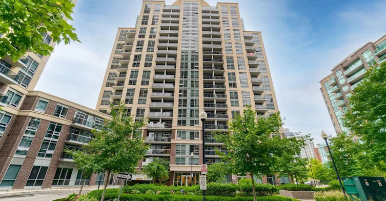 1701-3 Michael Power Place, Toronto, ON, M9A 0A2