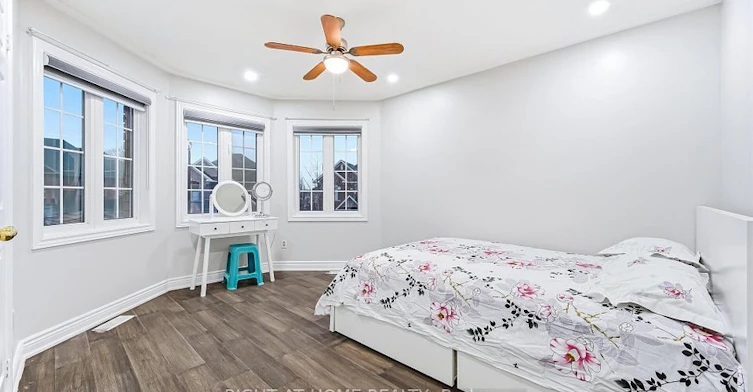 Upper Unit-29 Laurentide Crescent, Brampton, ON, L6P 1Y3 - 19