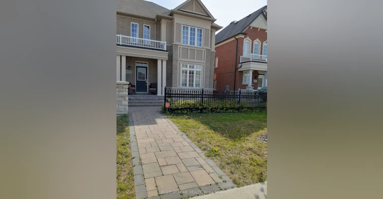 UPPER - 5323 Tenth Line W Street, Mississauga, ON, L5M 0V8 - 2