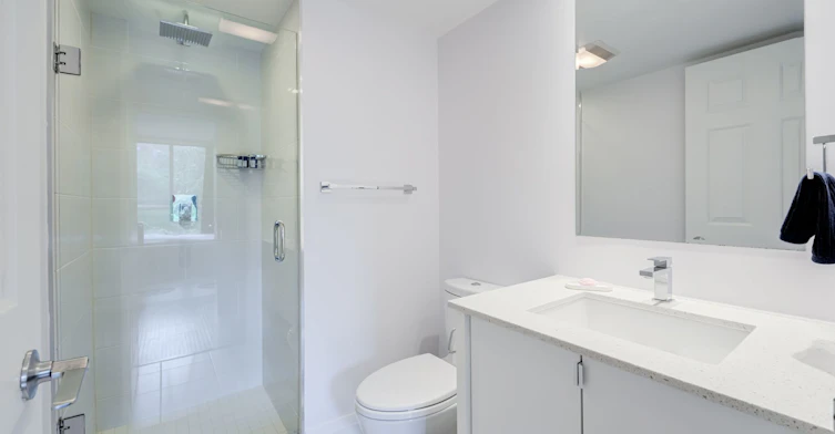 329-22 Southport Street, Toronto, ON, M6S 4Y9 - 15