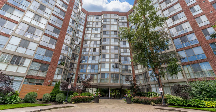 329-22 Southport Street, Toronto, ON, M6S 4Y9 - 18