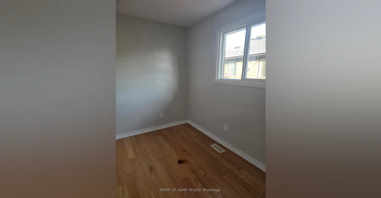 Main Floor-34 Goldsboro Road, Toronto, ON, M9L 1A7 - 10
