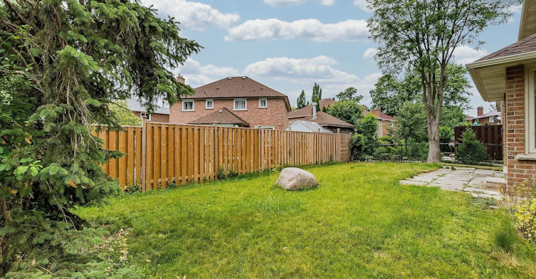 1134 Deer Run, Mississauga, ON, L5C 3S6 - 3