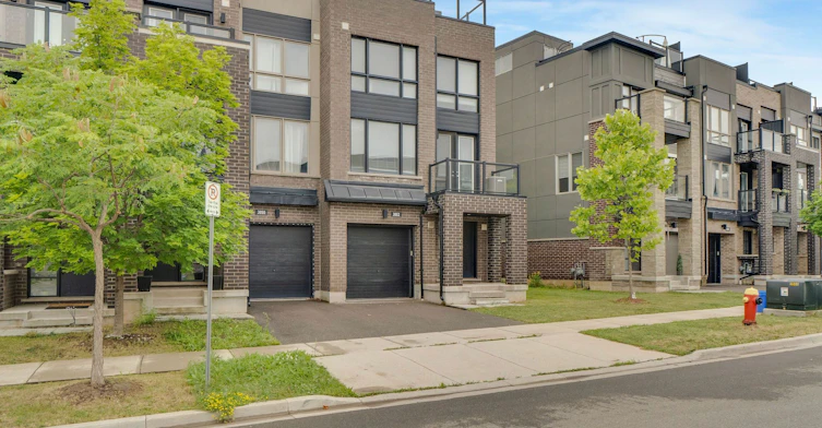 3052 Postridge Drive, Oakville, ON, L6H 0R6 - 2