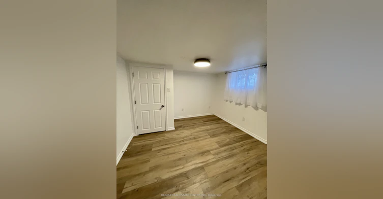 24 Smithwood Drive, Toronto, ON, M9B 4R8 - 8