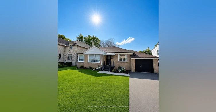 24 Smithwood Drive, Toronto, ON, M9B 4R8