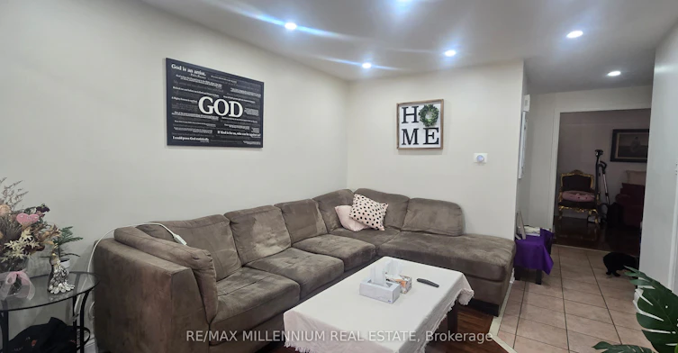 Upper-32 Abelard Avenue, Brampton, ON, L6Y 2K8 - 3
