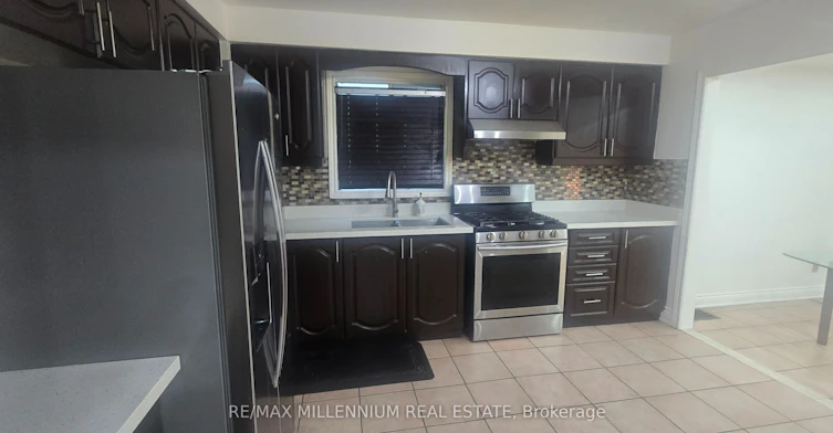 Upper-32 Abelard Avenue, Brampton, ON, L6Y 2K8 - 4