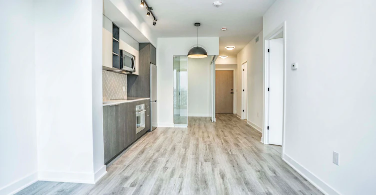 2005-36 Zorra Street, Toronto, ON, M8Z 4Z7 - 16